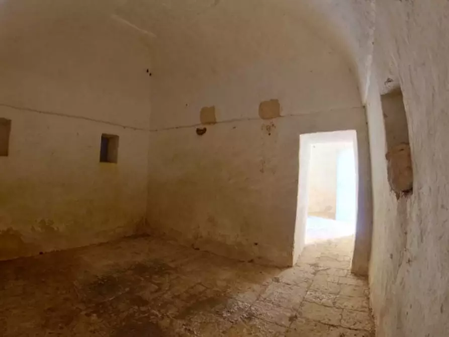 Immagine 21 di Rustico / casale in vendita  in Trito a Locorotondo