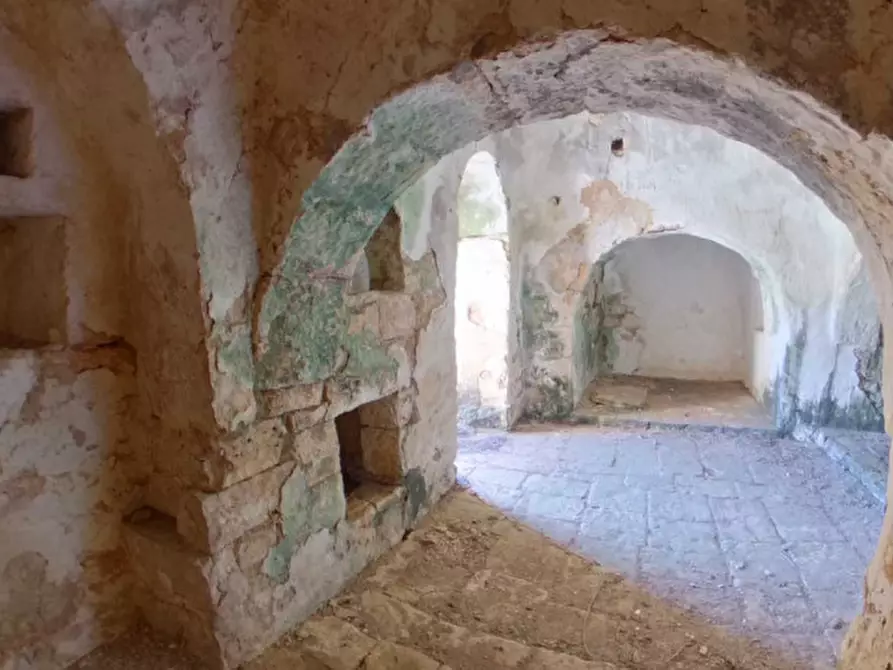 Immagine 38 di Rustico / casale in vendita  in Trito a Locorotondo