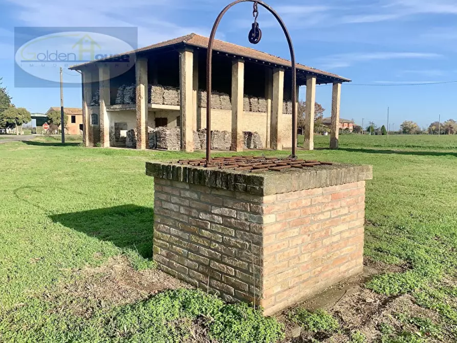Immagine 3 di Rustico / casale in vendita  in Via Pilastrina a Argenta