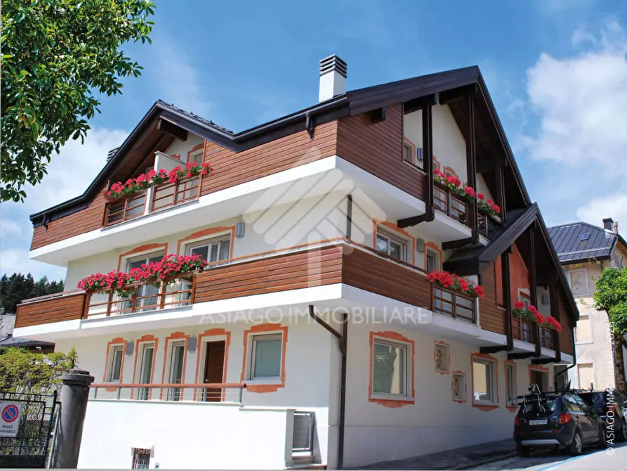 Immagine 2 di Appartamento in affitto  a Asiago