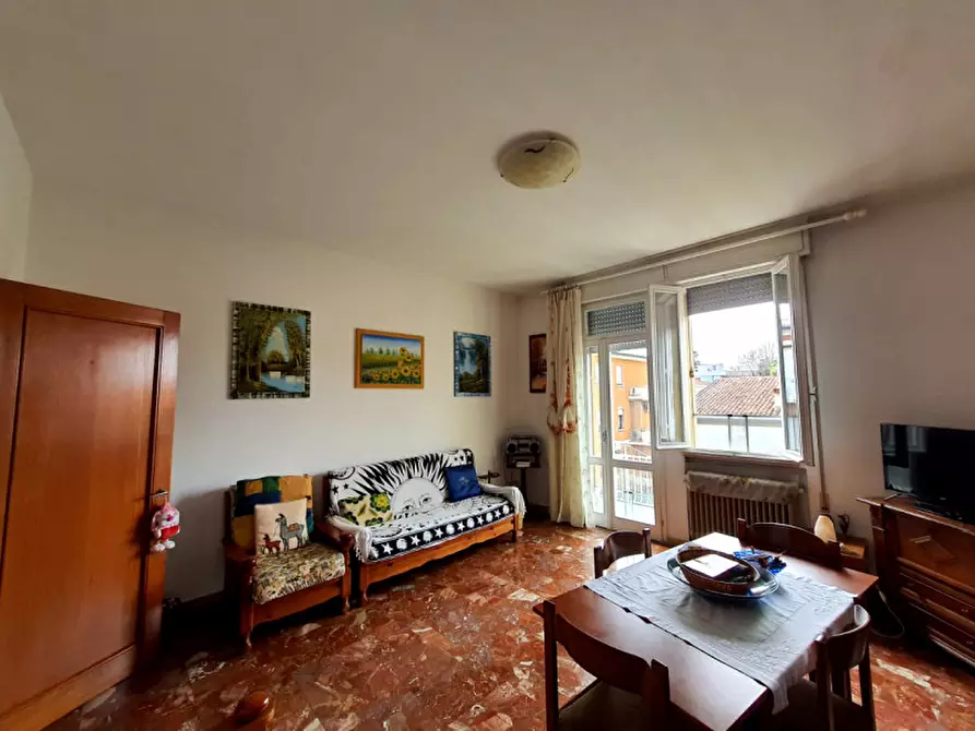 Immagine 1 di Appartamento in vendita  in Via Santarosa a Rovigo