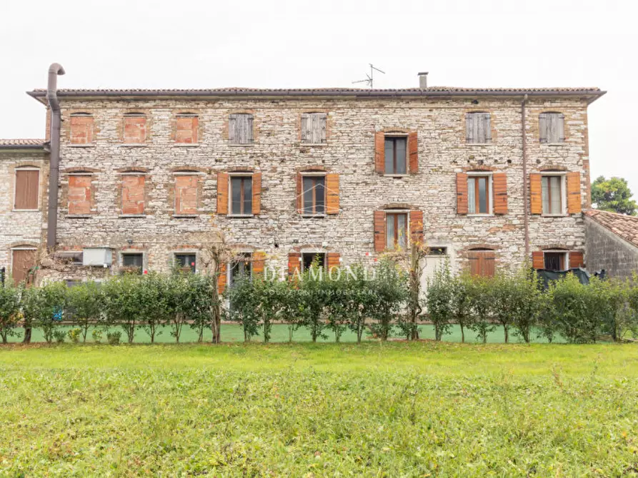 Immagine 1 di Rustico / casale in vendita  in Via Molinetto a Possagno