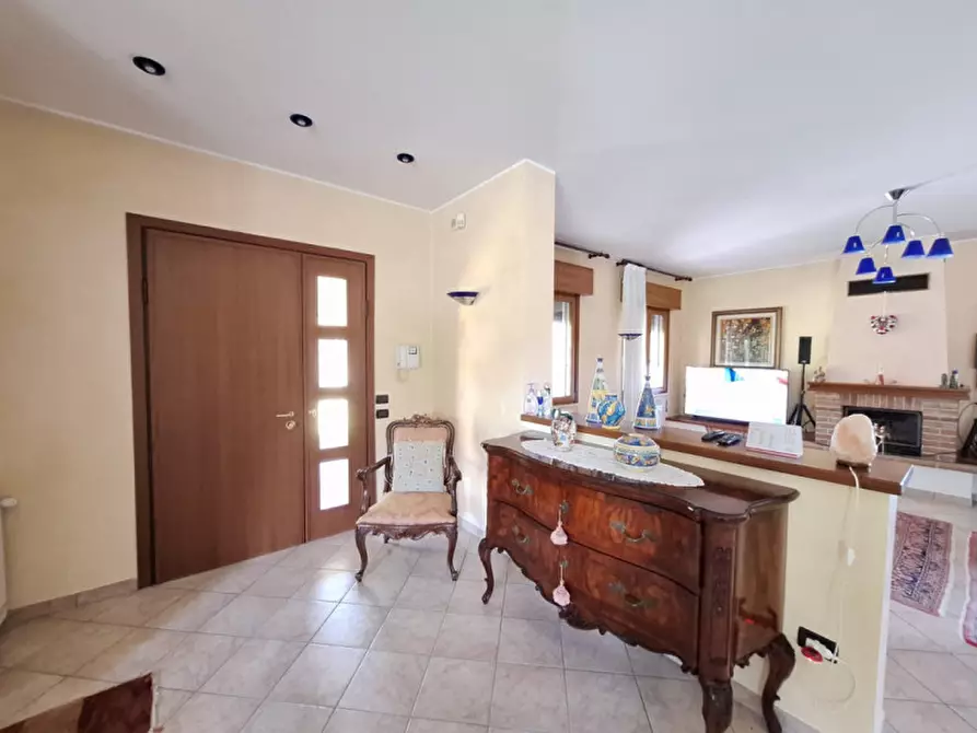 Immagine 9 di Villa in vendita  in Via San Michele del Carso a Rovigo