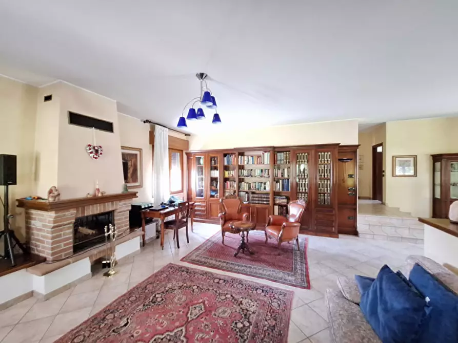Immagine 16 di Villa in vendita  in Via San Michele del Carso a Rovigo