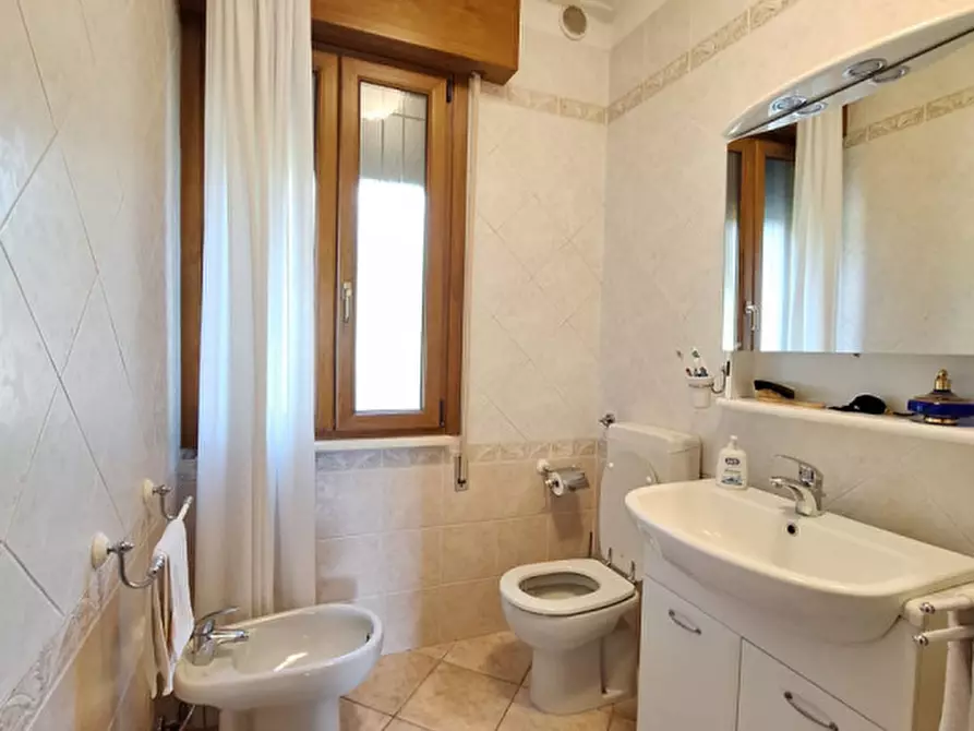 Immagine 37 di Villa in vendita  in Via San Michele del Carso a Rovigo