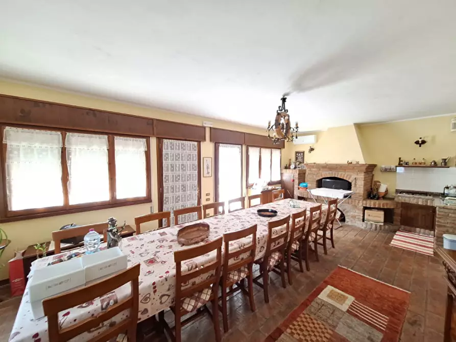 Immagine 42 di Villa in vendita  in Via San Michele del Carso a Rovigo