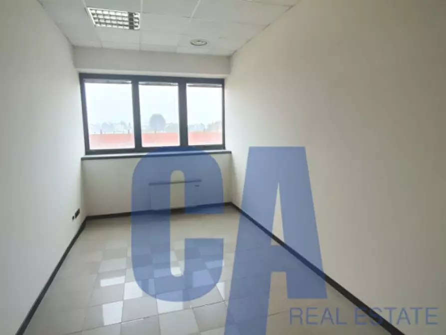 Immagine 8 di Ufficio in affitto  in VIA VERDI G. a Caponago