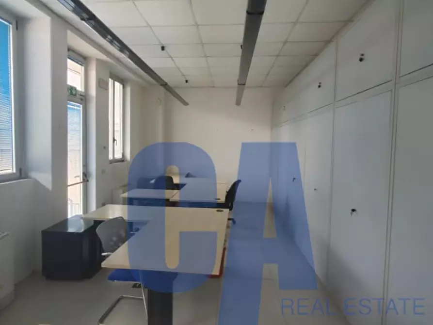 Immagine 4 di Laboratorio in affitto  in VIA BISCEGLIE a Milano