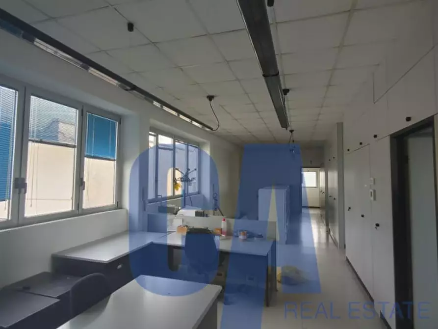 Immagine 6 di Laboratorio in affitto  in VIA BISCEGLIE a Milano