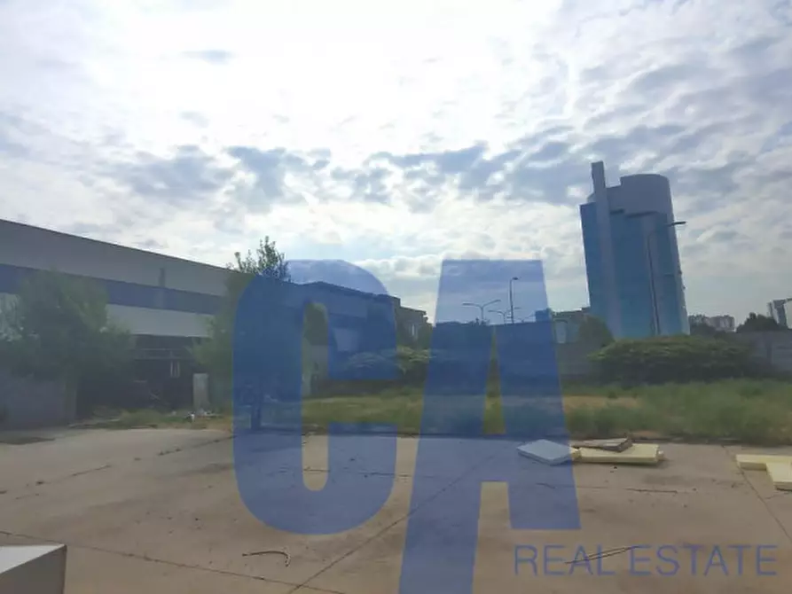 Immagine 12 di Laboratorio in affitto  in VIA BISCEGLIE a Milano