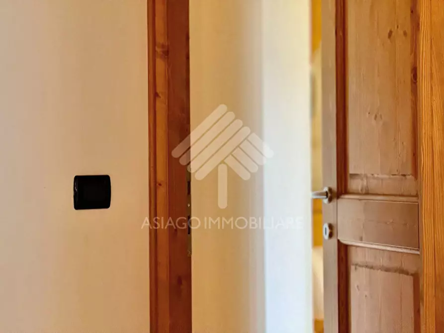Immagine 10 di Appartamento in vendita  a Asiago