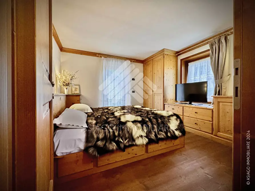 Immagine 11 di Appartamento in vendita  a Asiago