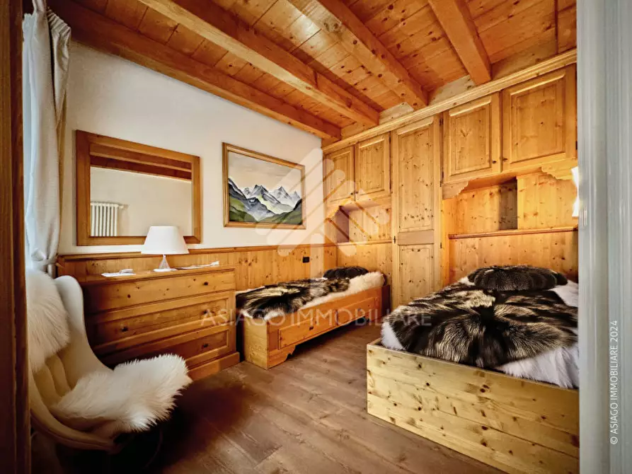 Immagine 18 di Appartamento in vendita  a Asiago