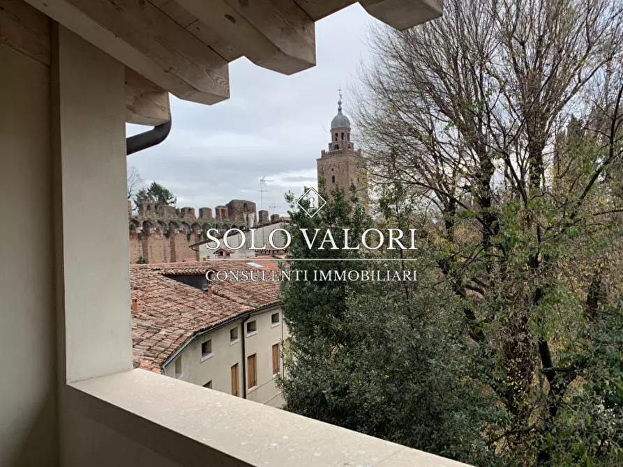 Immagine 2 di Attico in vendita  in vicolo montebelluna a Castelfranco Veneto