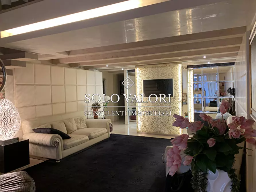 Immagine 4 di Attico in vendita  in vicolo montebelluna a Castelfranco Veneto