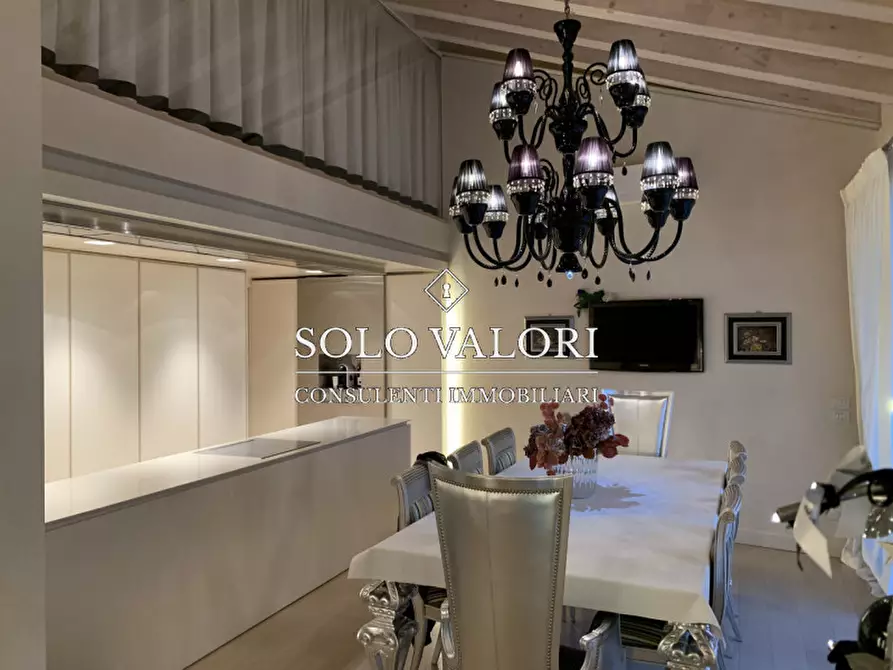 Immagine 10 di Attico in vendita  in vicolo montebelluna a Castelfranco Veneto