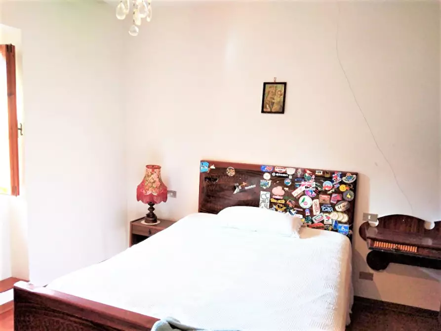 Immagine 15 di Villetta a schiera in vendita  in san martino a Bucine