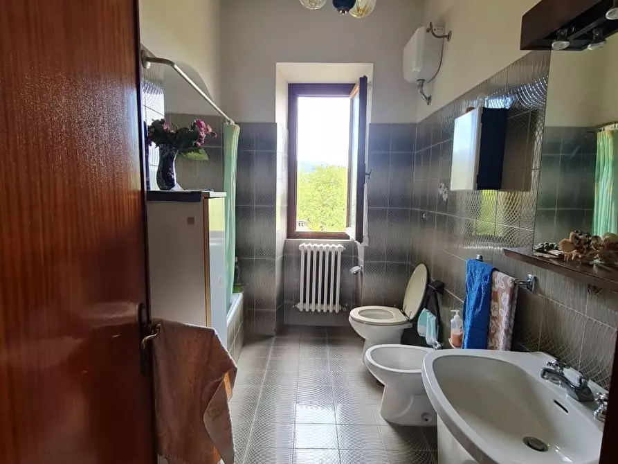 Immagine 20 di Villetta a schiera in vendita  in san martino a Bucine