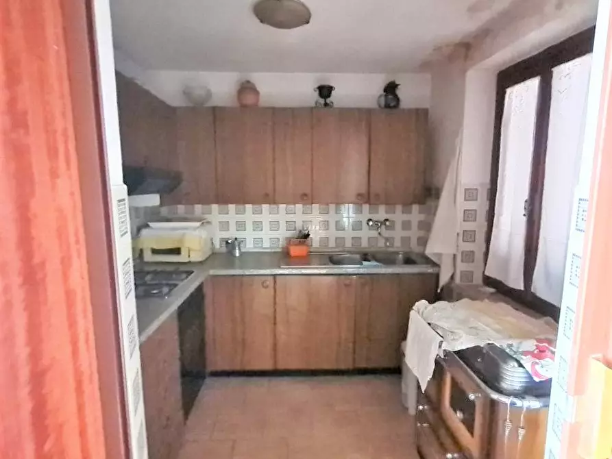 Immagine 40 di Villetta a schiera in vendita  in san martino a Bucine