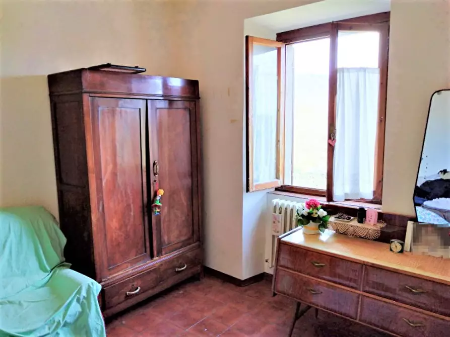 Immagine 56 di Villetta a schiera in vendita  in san martino a Bucine