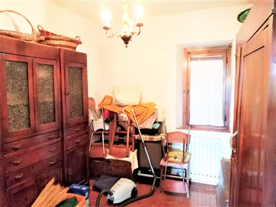 Immagine 60 di Villetta a schiera in vendita  in san martino a Bucine