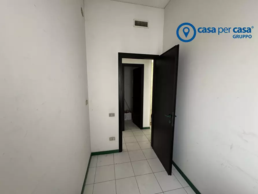 Immagine 14 di Palazzo in vendita  in Corso del Popolo1 307 a Rovigo