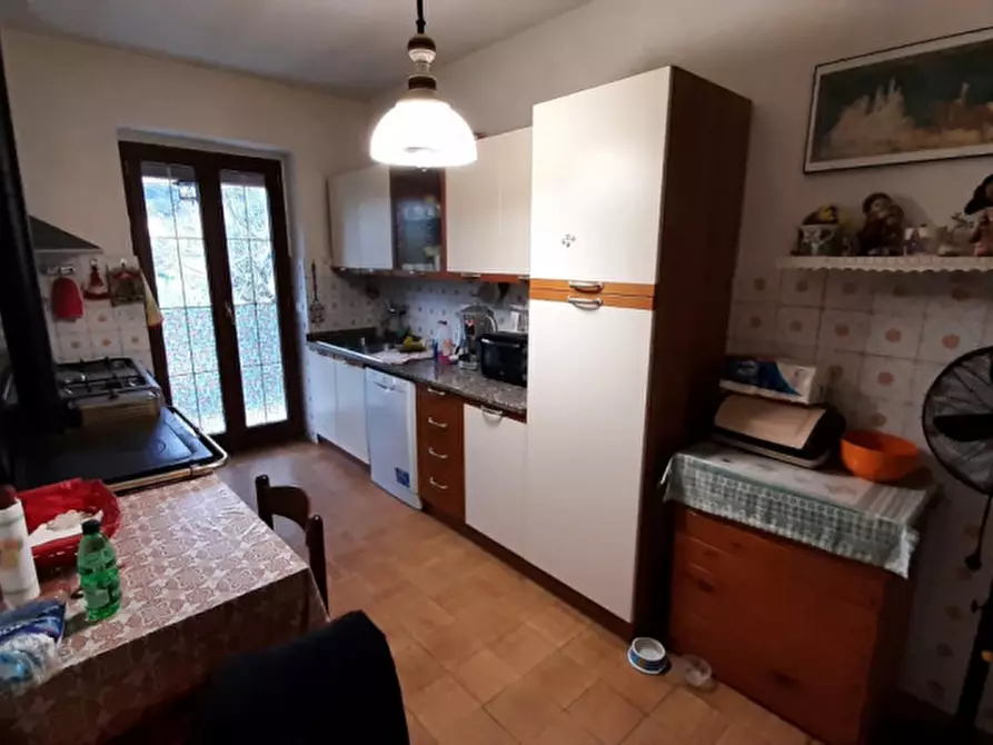 Immagine 4 di Appartamento in vendita  in Via Val d'Ambra a Bucine