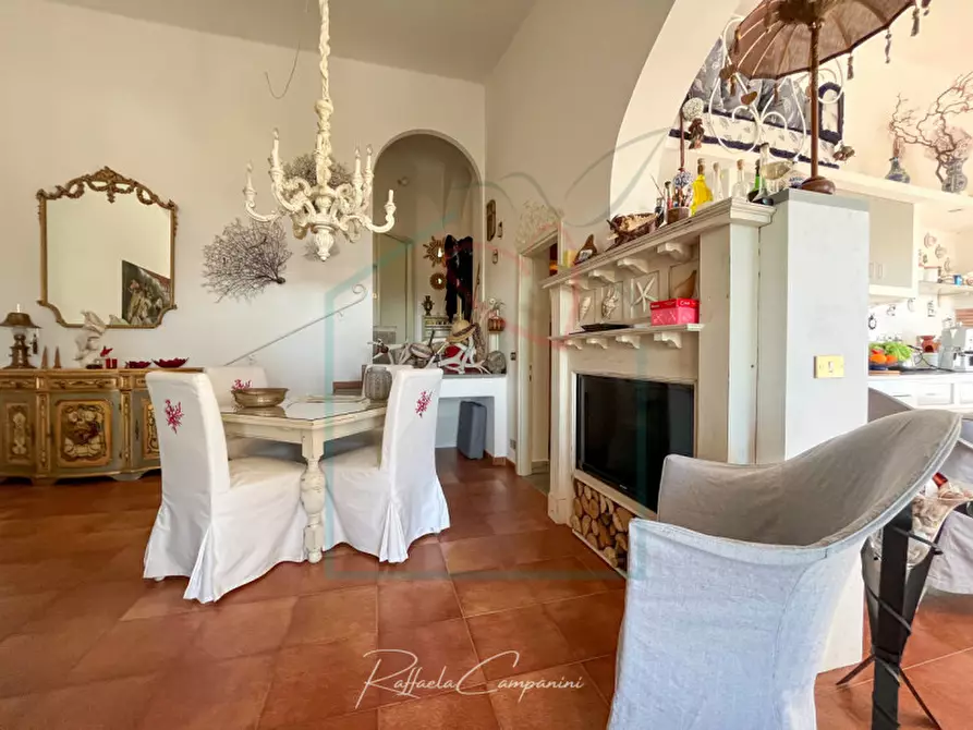 Immagine 18 di Casa bifamiliare in vendita  in via della Pace a Ameglia