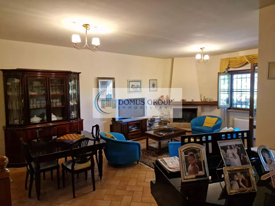 Immagine 20 di Villa in vendita  in Via Raffaello Franchi a Roma
