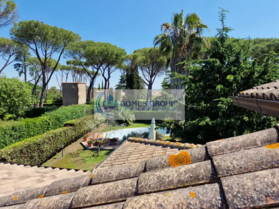 Immagine 60 di Villa in vendita  in Via Raffaello Franchi a Roma