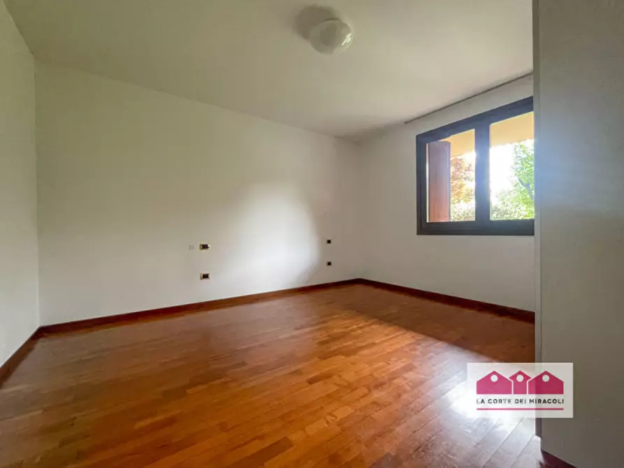 Immagine 17 di Casa bifamiliare in affitto  in Via Lacedelli a Montecchio Maggiore