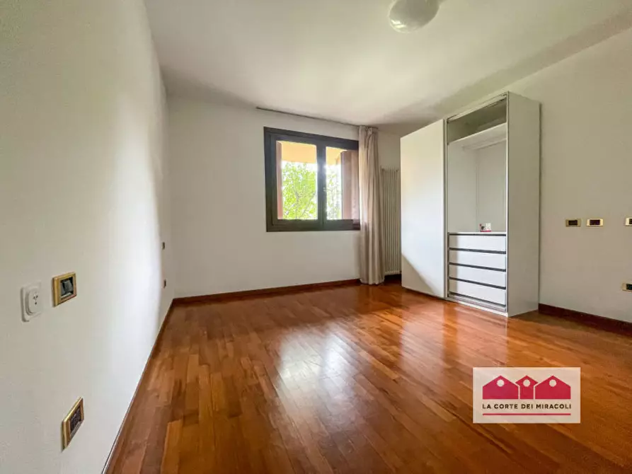 Immagine 18 di Casa bifamiliare in affitto  in Via Lacedelli a Montecchio Maggiore