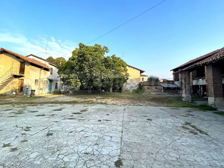 Immagine 1 di Rustico / casale in vendita  in vai Erbognetta n° 48 a Sannazzaro De' Burgondi