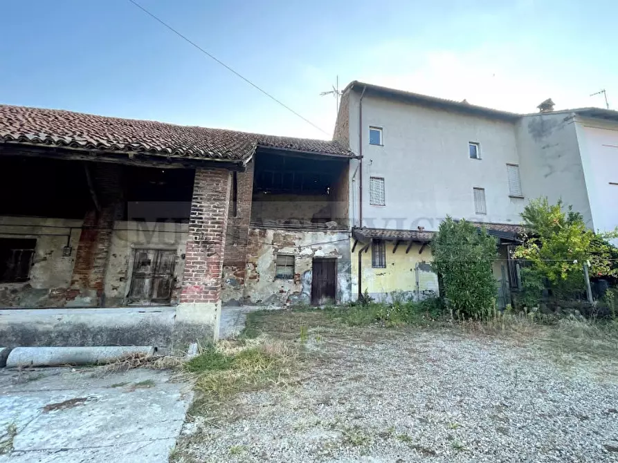 Immagine 3 di Rustico / casale in vendita  in vai Erbognetta n° 48 a Sannazzaro De' Burgondi