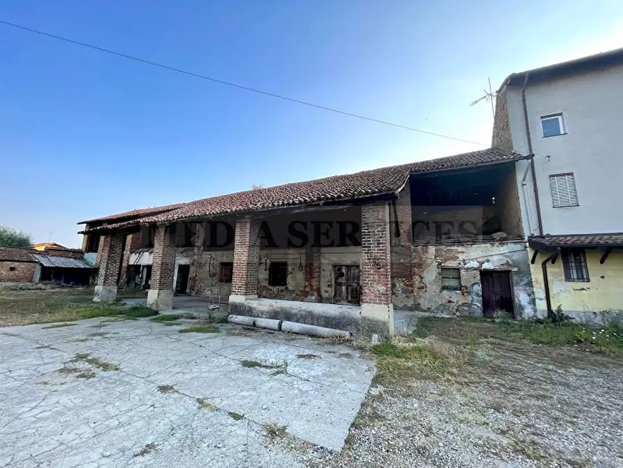 Immagine 4 di Rustico / casale in vendita  in vai Erbognetta n° 48 a Sannazzaro De' Burgondi
