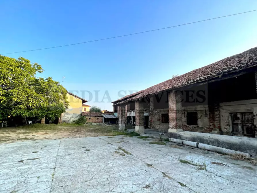 Immagine 5 di Rustico / casale in vendita  in vai Erbognetta n° 48 a Sannazzaro De' Burgondi