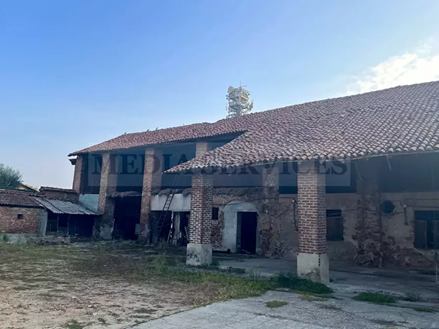 Immagine 9 di Rustico / casale in vendita  in vai Erbognetta n° 48 a Sannazzaro De' Burgondi