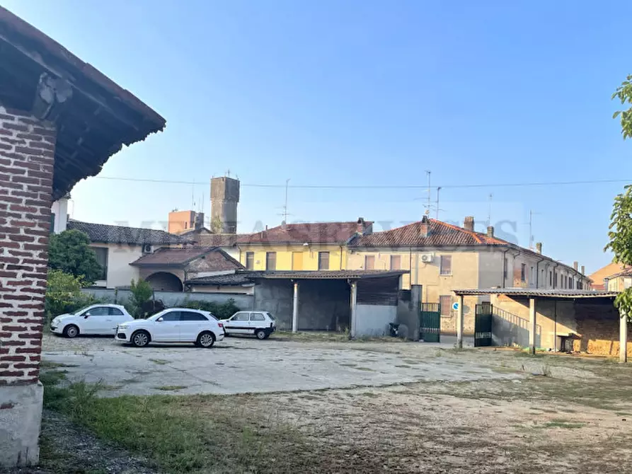 Immagine 10 di Rustico / casale in vendita  in vai Erbognetta n° 48 a Sannazzaro De' Burgondi