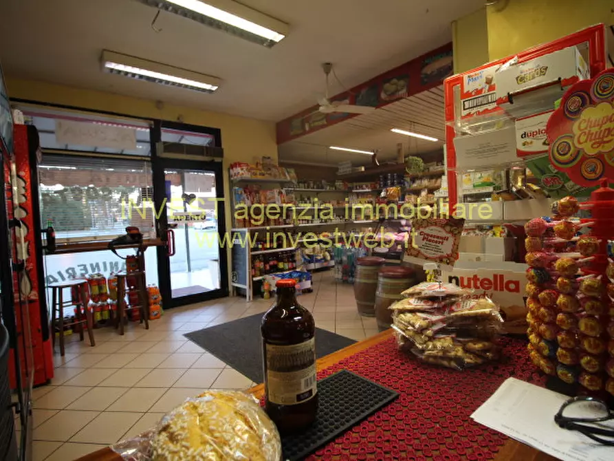 Immagine 4 di Attività commerciale in vendita  a Rosolina