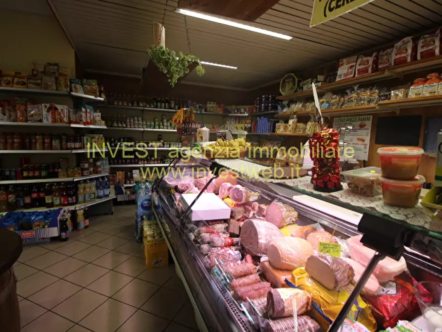 Immagine 6 di Attività commerciale in vendita  a Rosolina