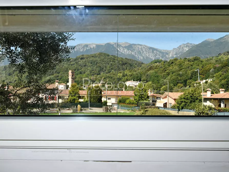 Immagine 14 di Villa in vendita  in Via Cannaregio a Castelcucco