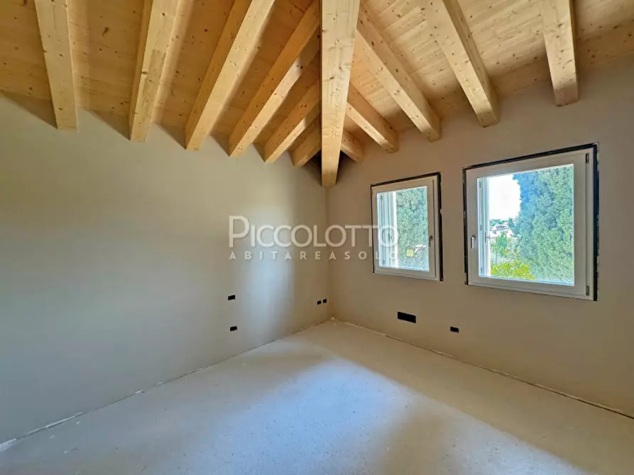 Immagine 21 di Villa in vendita  in Via Cannaregio a Castelcucco