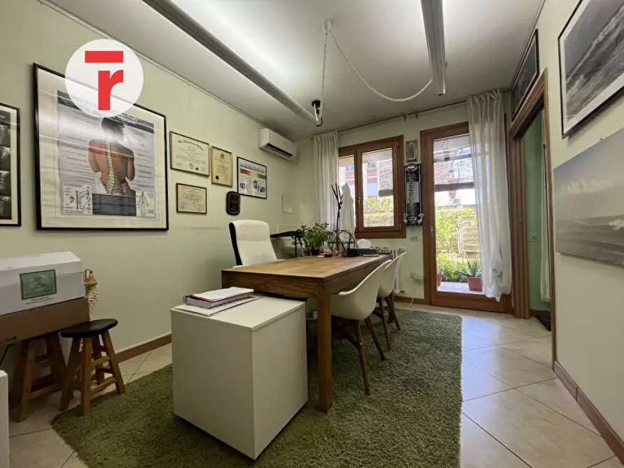 Immagine 5 di Ufficio in vendita  in Via Altichiero a Padova