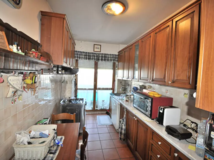 Immagine 22 di Appartamento in vendita  in VIA FILIPPO DE GRENET a Roma