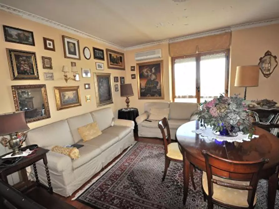 Immagine 26 di Appartamento in vendita  in VIA FILIPPO DE GRENET a Roma