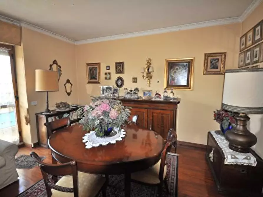Immagine 29 di Appartamento in vendita  in VIA FILIPPO DE GRENET a Roma