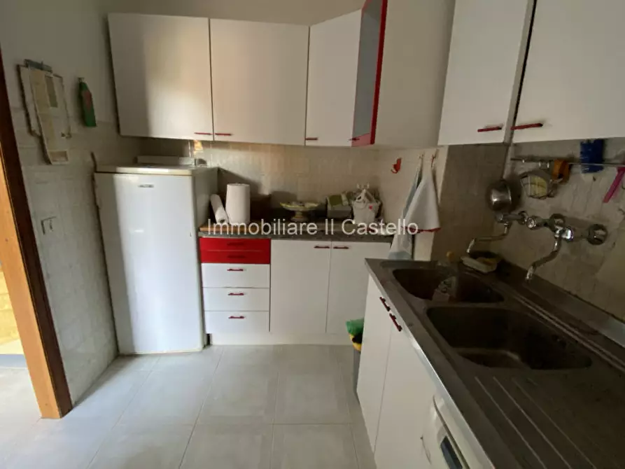 Immagine 7 di Appartamento in vendita  in Via Fabio Filzi a Chiusi