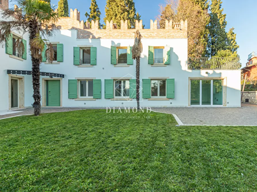 Immagine 6 di Villa in vendita  in Via Biondella a Verona