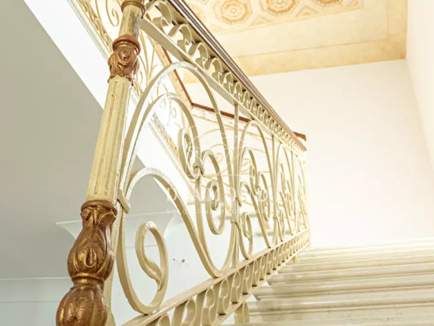 Immagine 50 di Villa in vendita  in Via Biondella a Verona