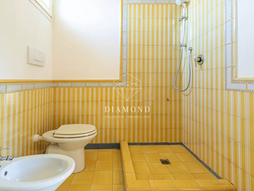 Immagine 69 di Villa in vendita  in Via Biondella a Verona